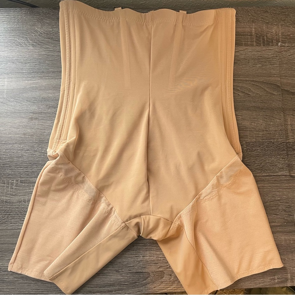 HoneyLove Super Power Short for all over sculpt 1x